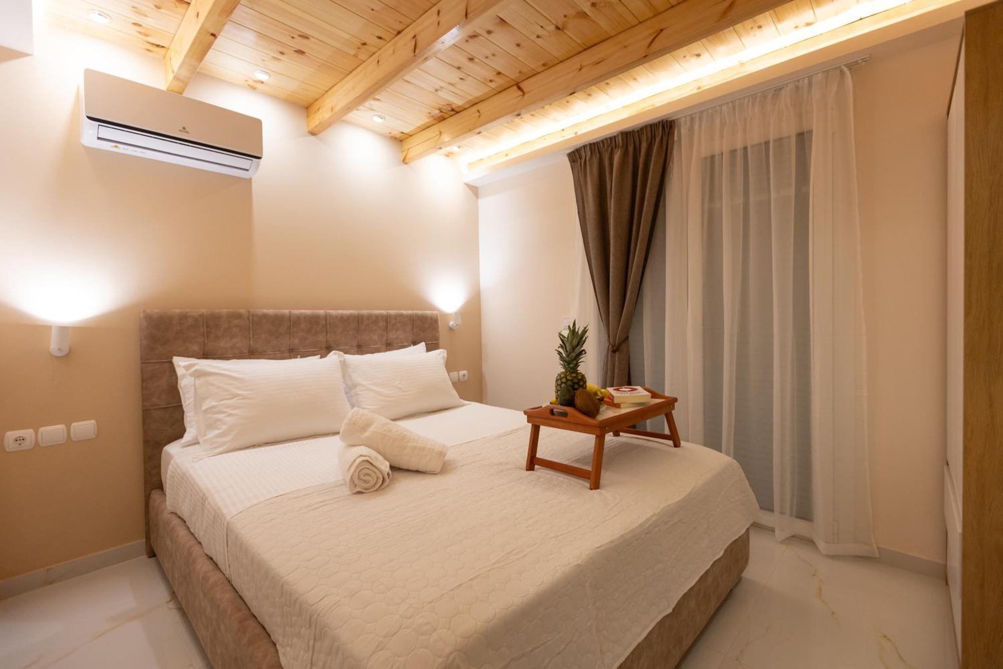Relaxing Pool House In Lagonisi 1 Holiday home *