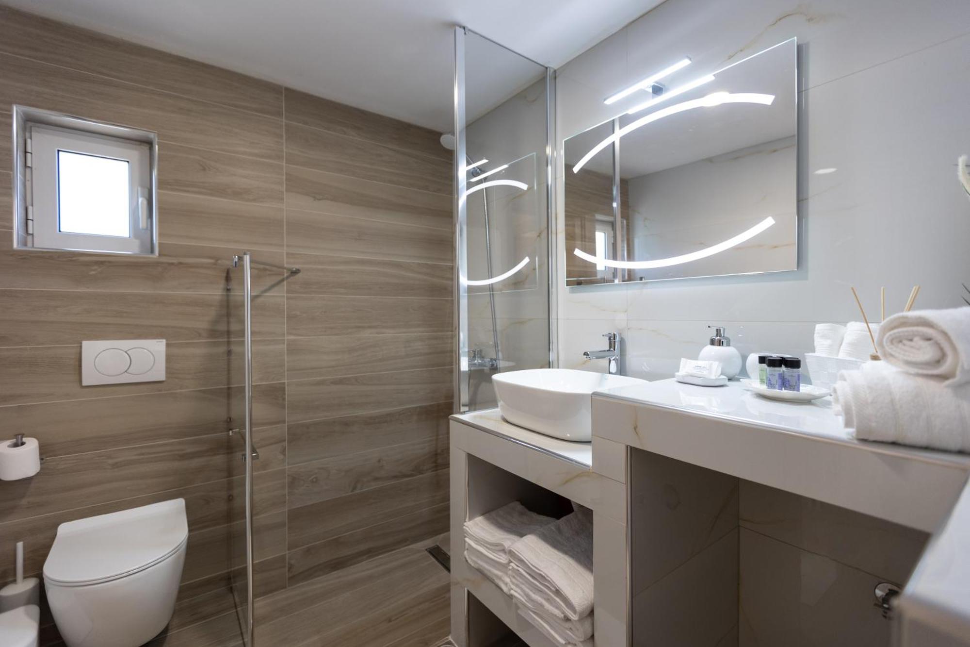 Relaxing Pool House In Lagonisi 1 * Kalivia Thorikou