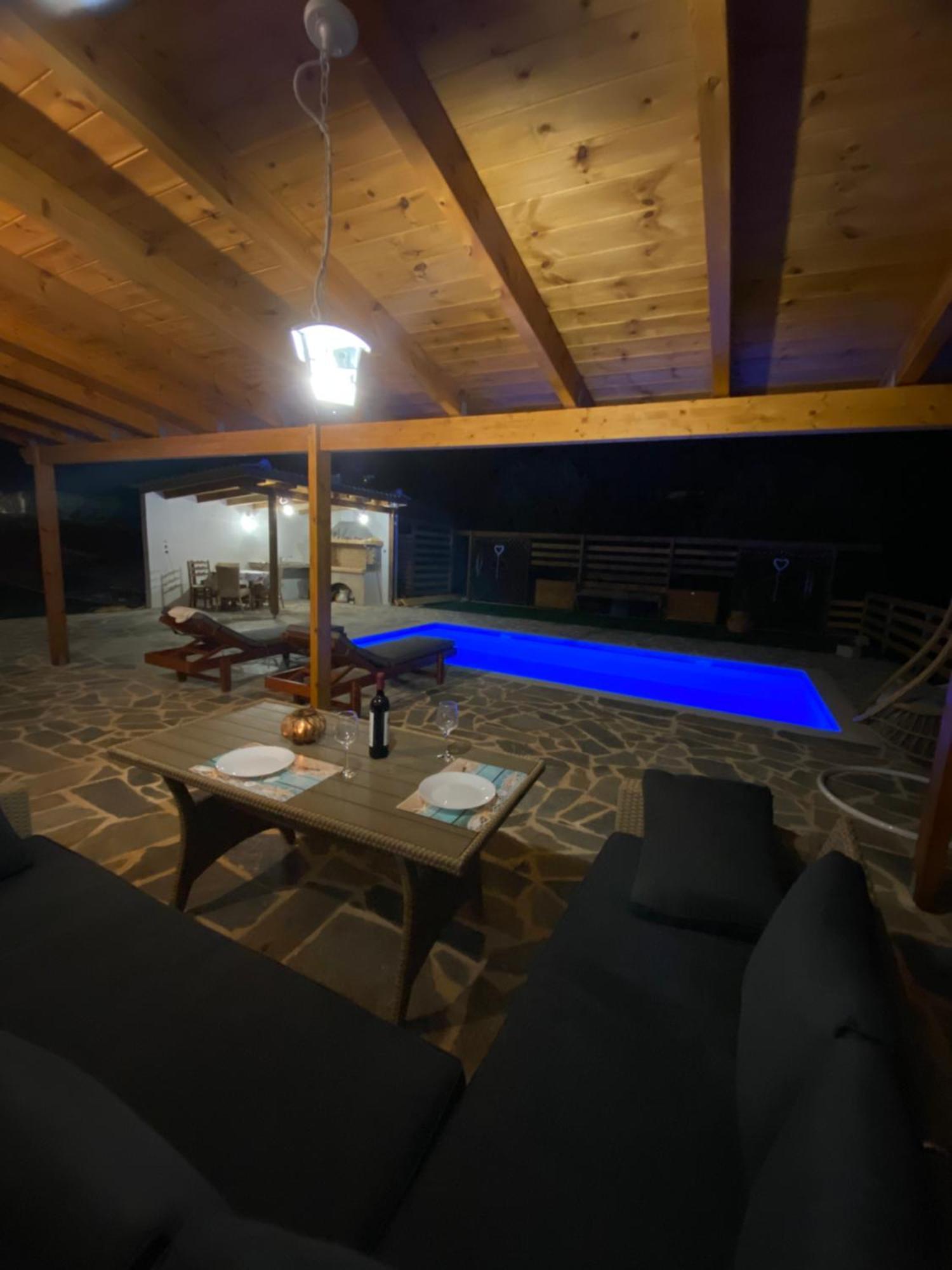Relaxing Pool House In Lagonisi 1 Holiday home