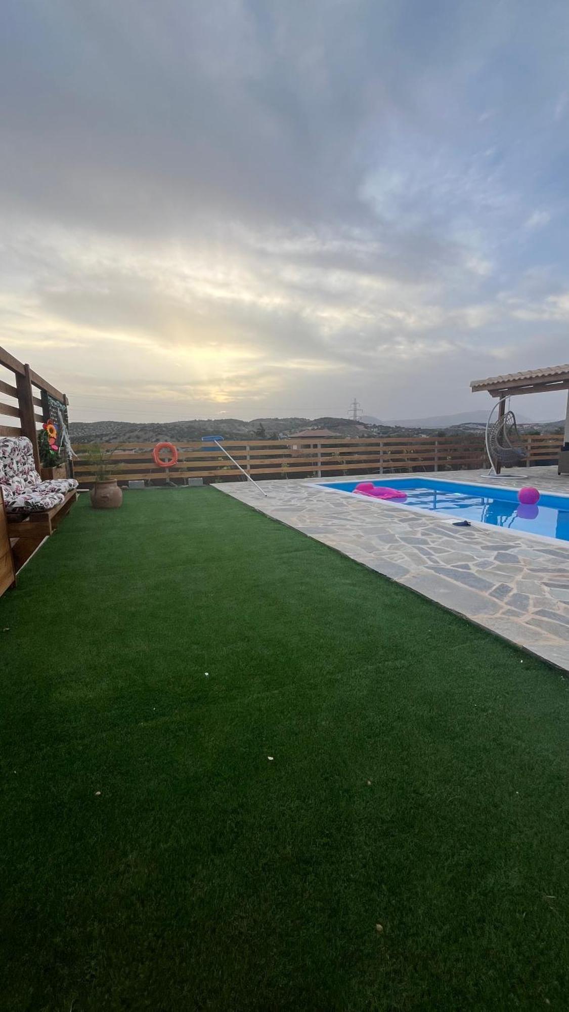 Relaxing Pool House In Lagonisi 1 Holiday home Kalivia Thorikou
